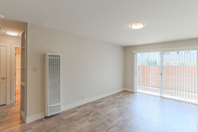 Two Bedroom One Bath 227 227 floor plan
